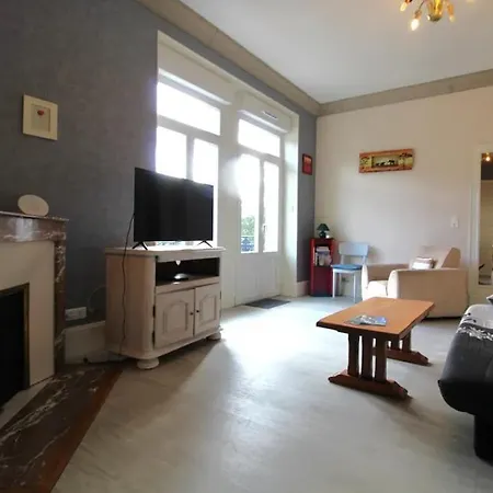 Les Glycines Apartment Plombieres-les-Bains